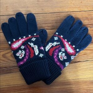 NWT Warm and Cozy Vera Bradley Navy Blue Paisley/Fair Isle Knit Gloves - OS